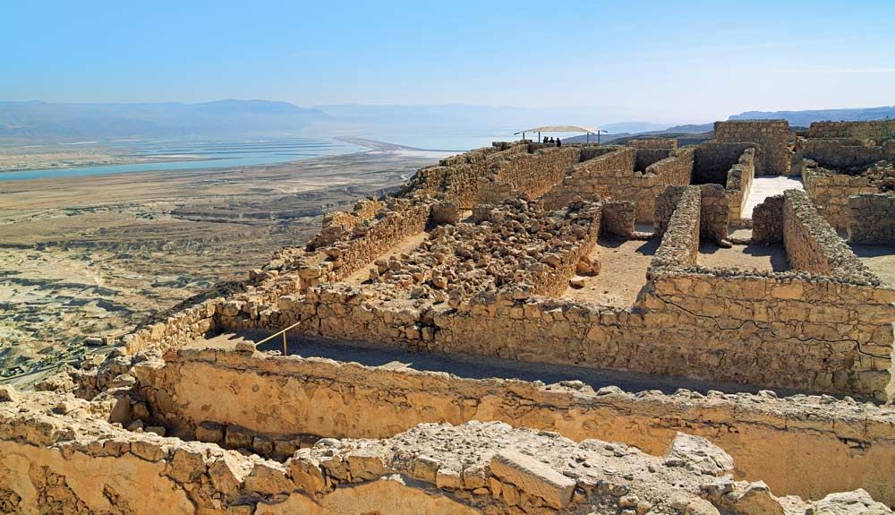 Крепость Массада и Мёртвое море