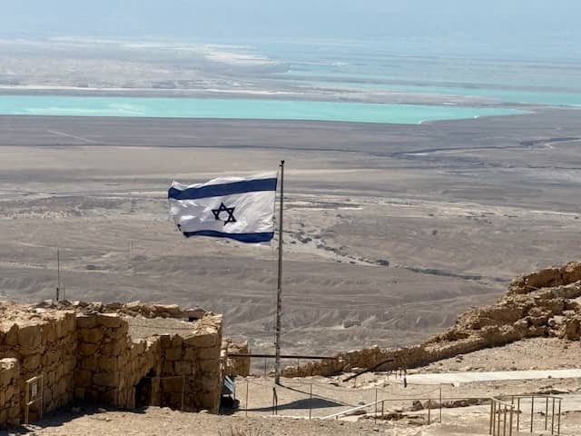 טיולים בארץ לאורחים מחו"ל | מדריך תיירים פרטי לטיולים בישראל