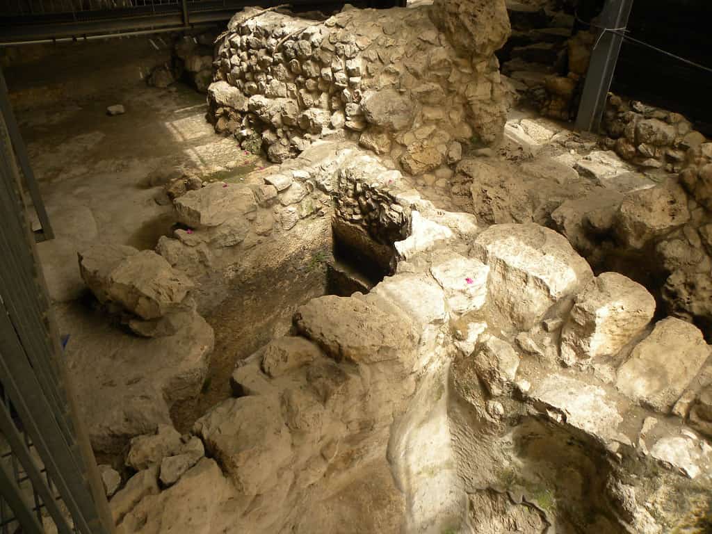 private guided tour in the city of David  and underground Jerusalem