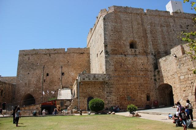  A visit to the Halls of Knights in Acre