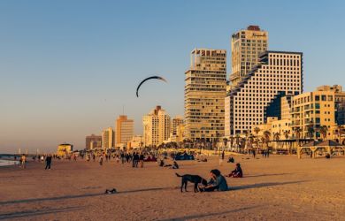 THE MOST INTERESTING QUARTERS AND NEIGHBORHOODS OF TEL AVIV