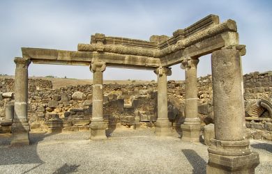 THE SYNAGOGUE OF CAPERNAUM GALILEE