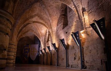 RENOVATED KNIGHT'S HALLS IN AKKO
