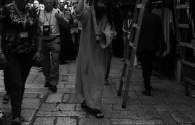 Visit the Via Dolorosa in Jerusalem with A Tour Guide