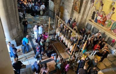 Visit The Stone of Unction-Anointing in Jerusalem's Holy Sepulchre Church